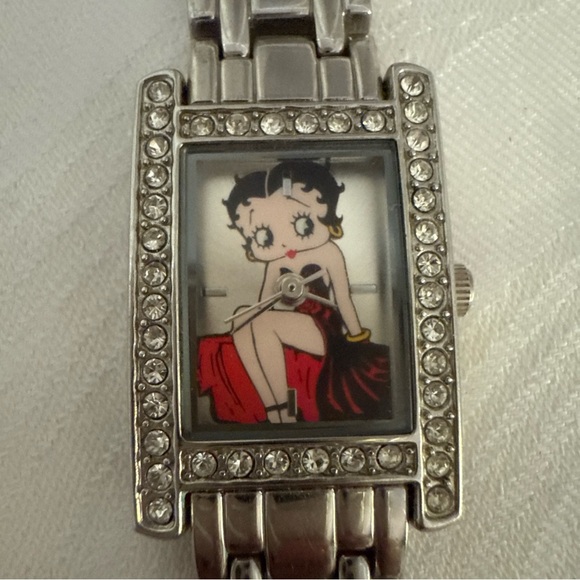 Silver Women\'s Watch with Cartoon Design